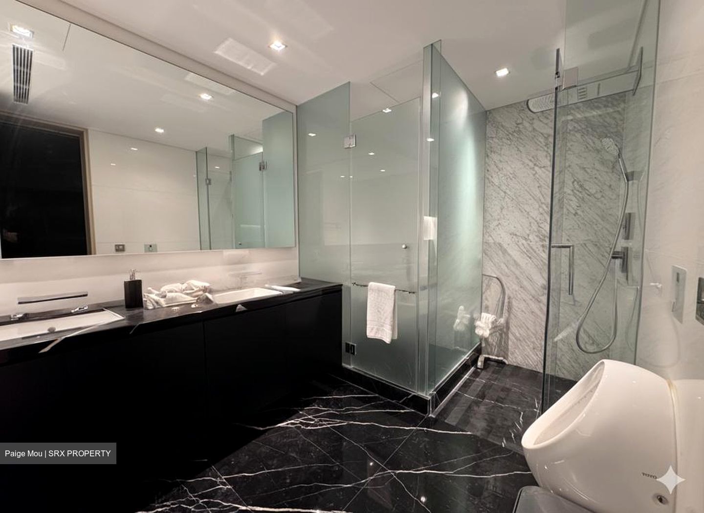 Marina Bay Residences (D1), Condominium #518878391